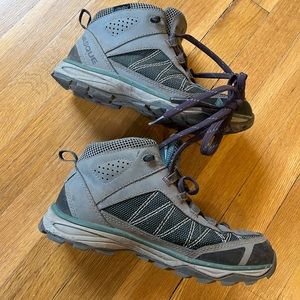 Vasque hiking boots